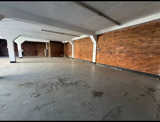 641M² WAREHOUSE TO LET IN WYNBERG